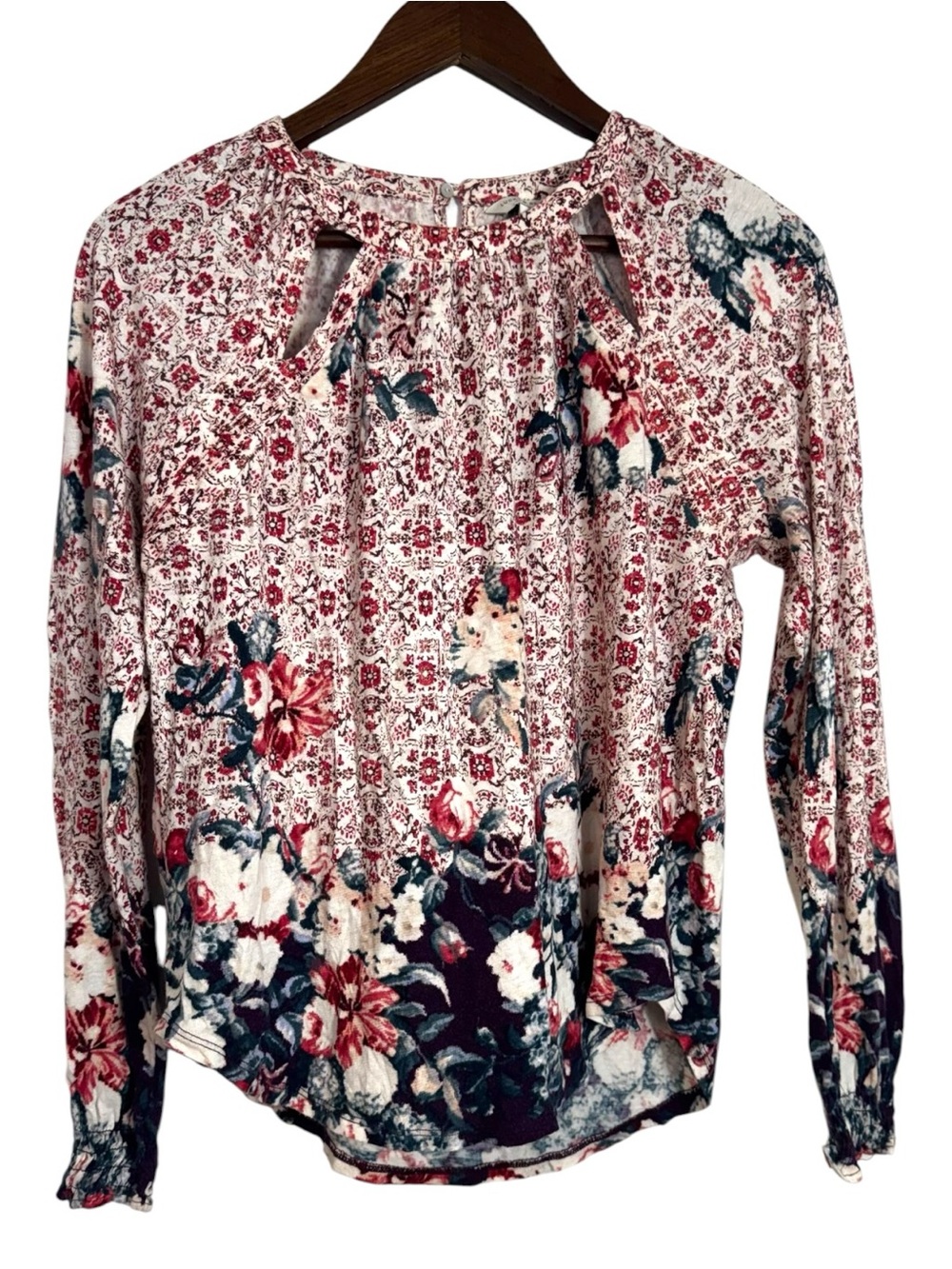Lucky Brand Red & Navy Floral Keyhole Long-Sleeve Blouse medium